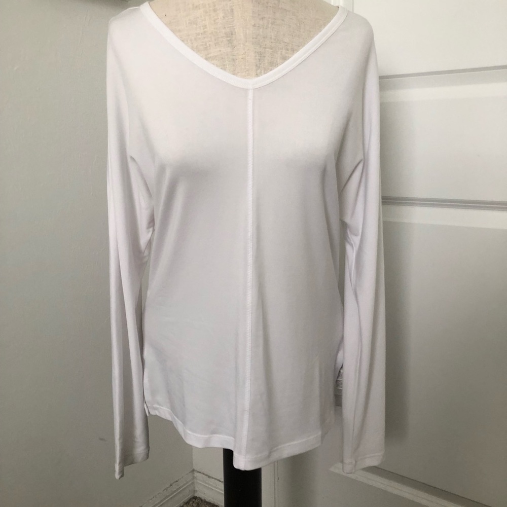Fabletics White Long Sleeve V-Neck Top